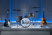 325/12 Twelve-string (serial no. DB151), Rickenbacker, Inc. (American), Maple, padauk, chrome, plastic